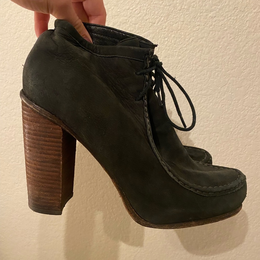 Dolce Vita Black Wood Platform Heel Size 10